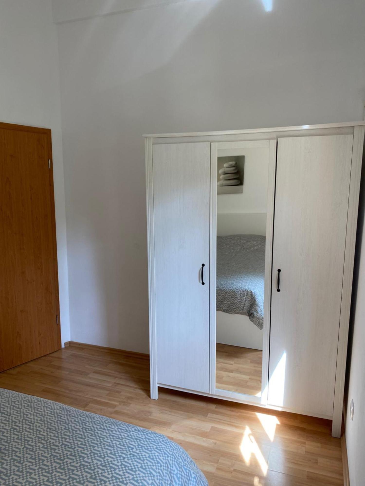 Apartments Lili Башка Екстер'єр фото